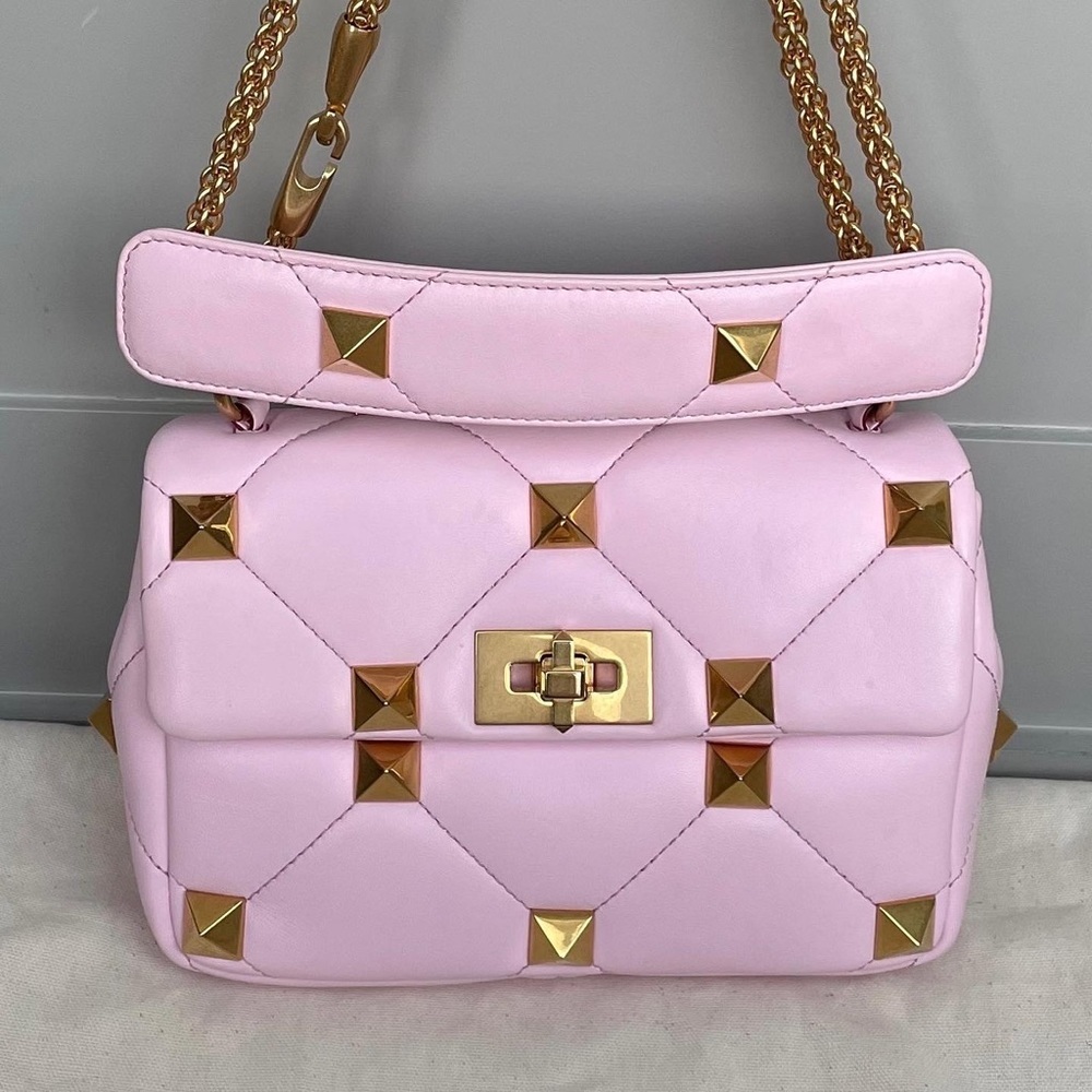 Valentino Garavani Roman Stud Medium Quilted Chain Shoulder Bag